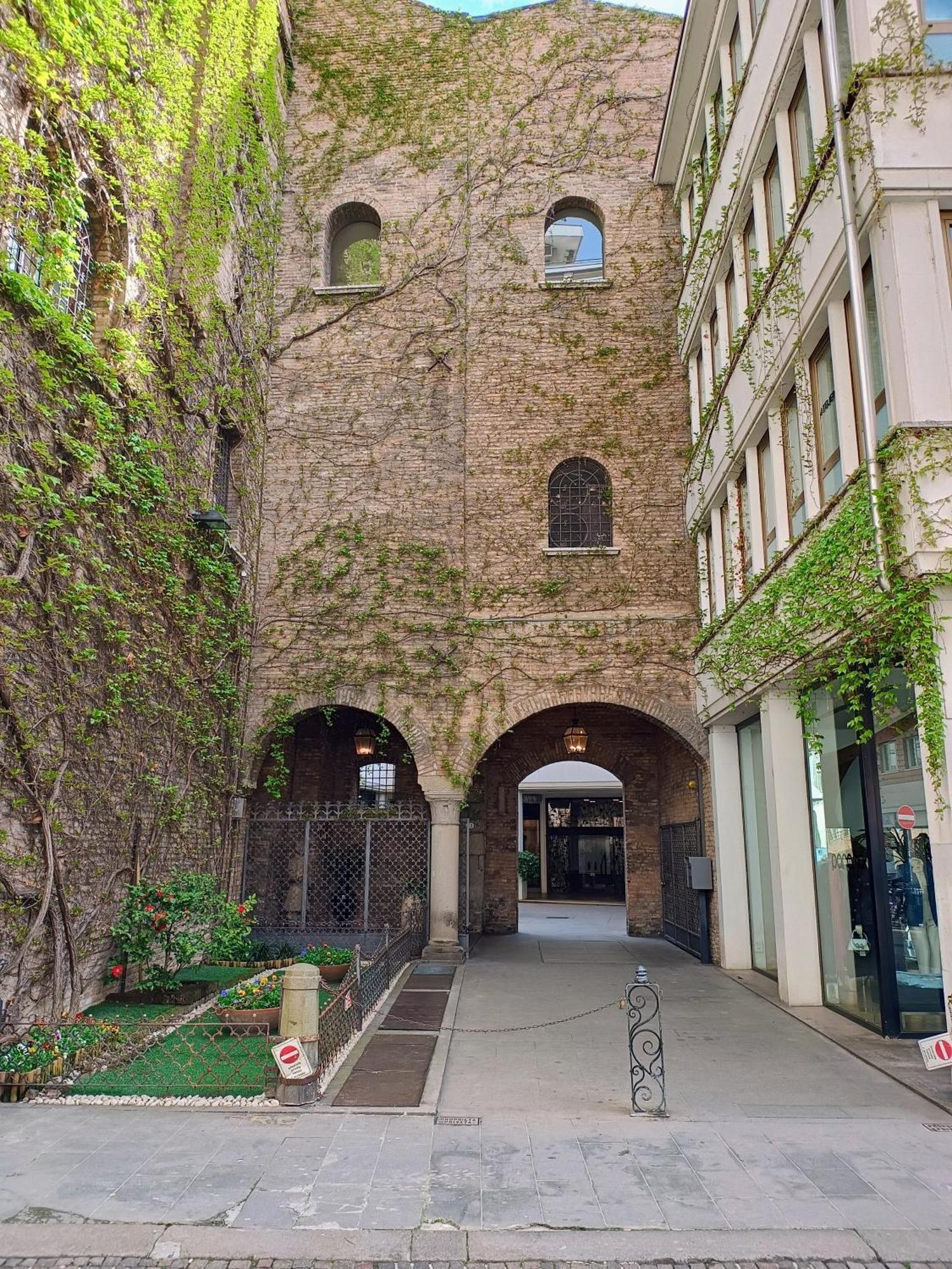 Ferienwohnung Residenze Simari Luxury Padua Exterior foto