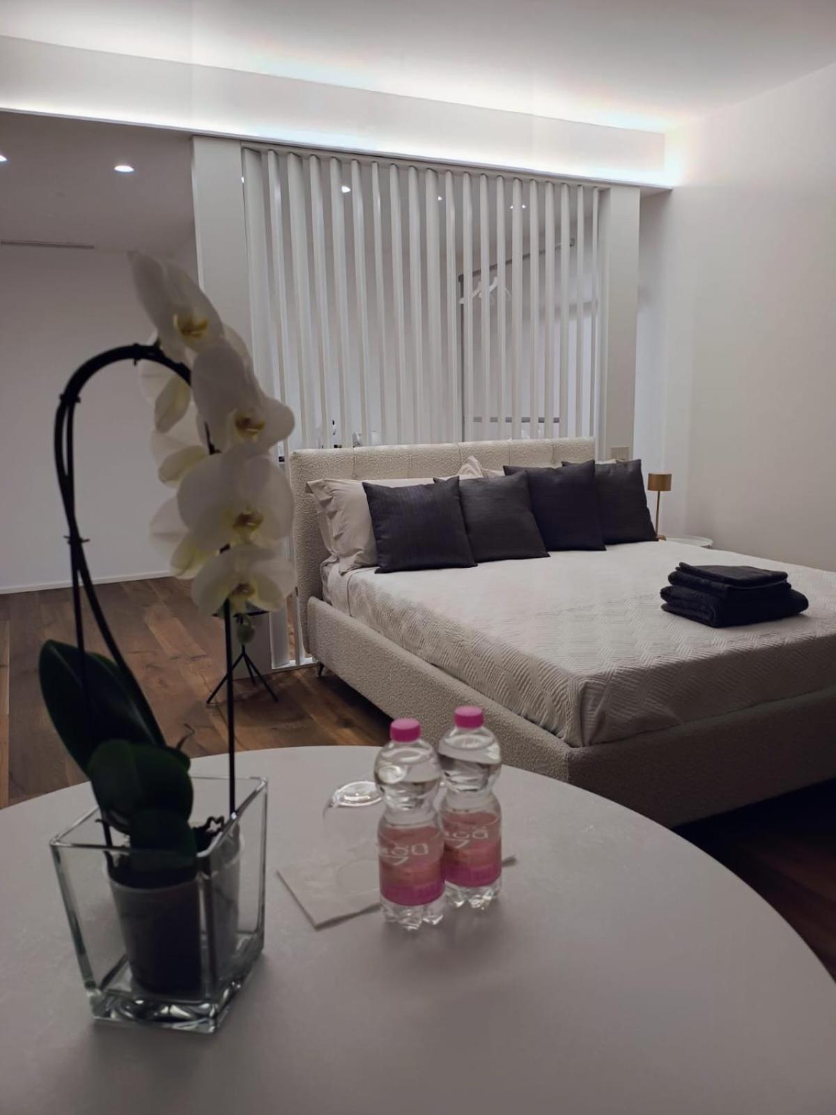 Ferienwohnung Residenze Simari Luxury Padua Exterior foto